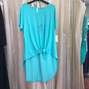 Hi lo style blouse